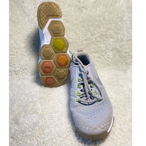 Nike Men's Zoom Hypercross Tr2 Training Shoe-Wolf Grey/White Volt Size 8 - Picture 8 of 9